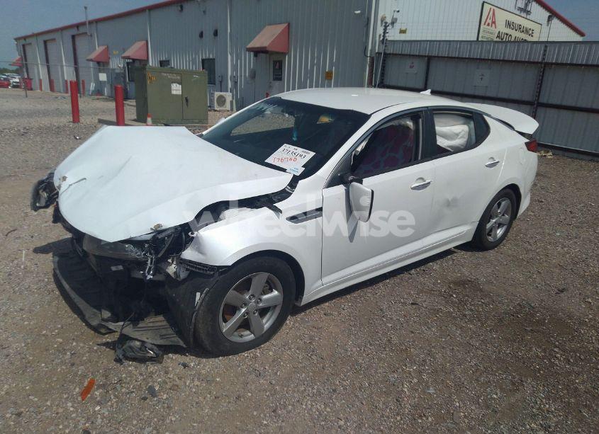 Photo 2 of 2014 Kia Optima LX (VIN 5XXGM4A73EG324295)