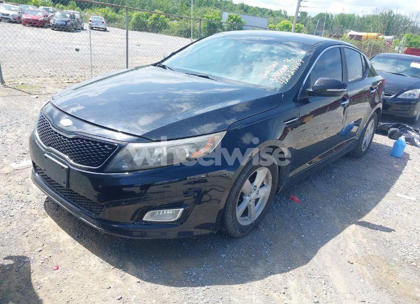Photo 2 of 2014 Kia Optima LX (VIN 5XXGM4A73EG338004)