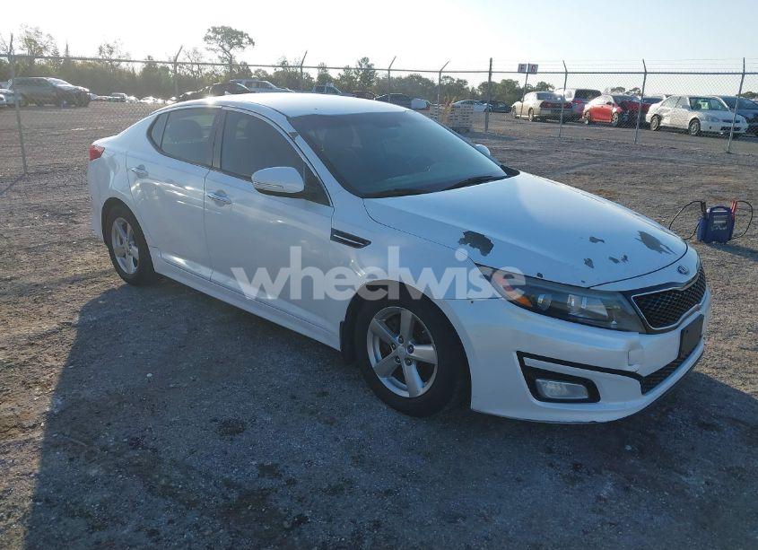 2015 Kia Optima LX (VIN 5XXGM4A73FG356083) main photo