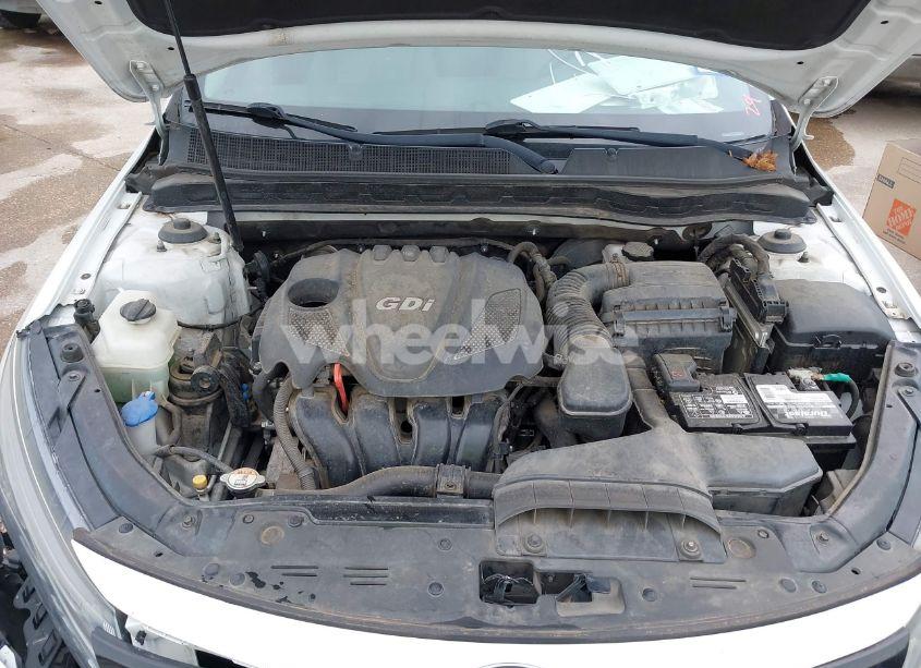 Photo 10 of 2015 Kia Optima LX (VIN 5XXGM4A73FG363082)