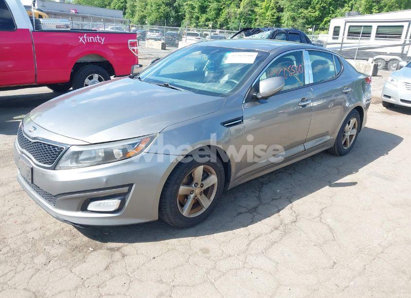Photo 2 of 2015 Kia Optima LX (VIN 5XXGM4A73FG400390)