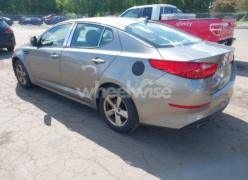 Photo 3 of 2015 Kia Optima LX (VIN 5XXGM4A73FG400390)