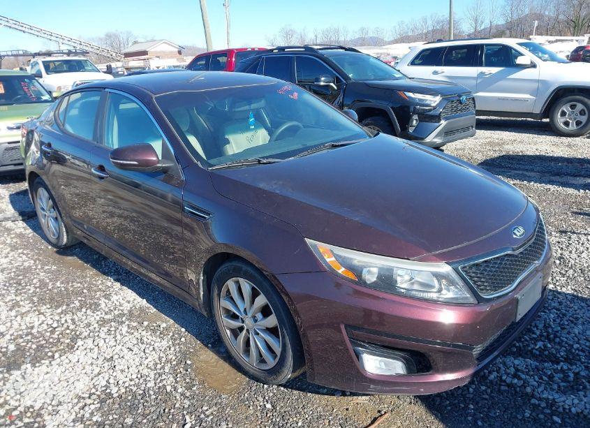 2015 Kia Optima LX (VIN 5XXGM4A73FG412863) main photo