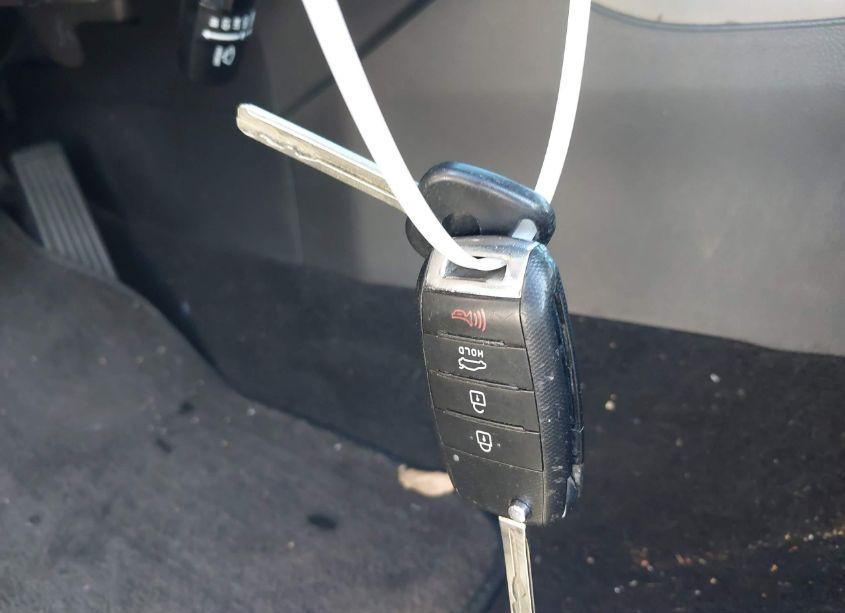 Photo 11 of 2015 Kia Optima LX (VIN 5XXGM4A73FG417416)