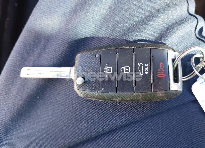 Photo 11 of 2015 Kia Optima LX (VIN 5XXGM4A73FG438928)