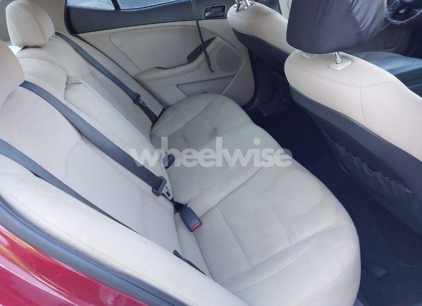 Photo 8 of 2015 Kia Optima LX (VIN 5XXGM4A73FG442204)