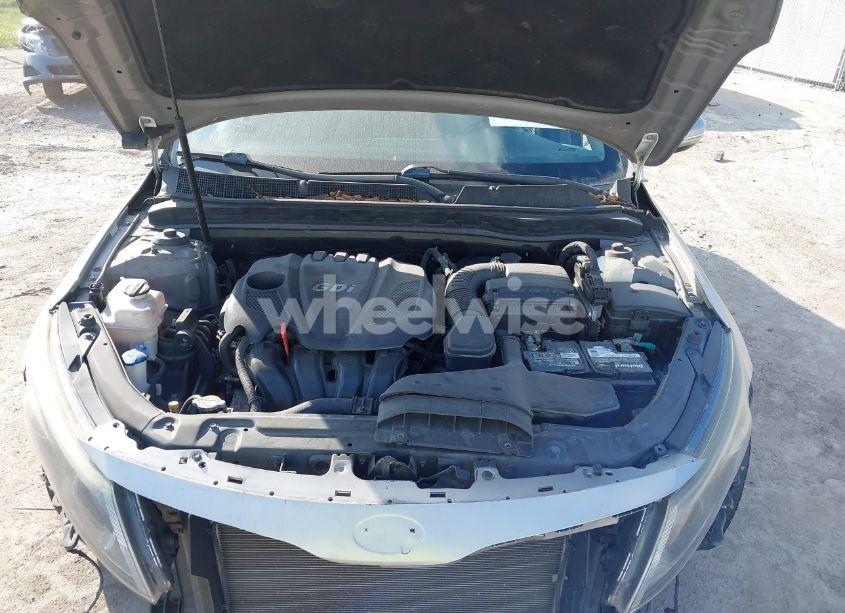 Photo 10 of 2015 Kia Optima LX (VIN 5XXGM4A73FG461917)