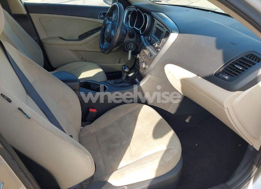 Photo 5 of 2015 Kia Optima LX (VIN 5XXGM4A73FG461917)