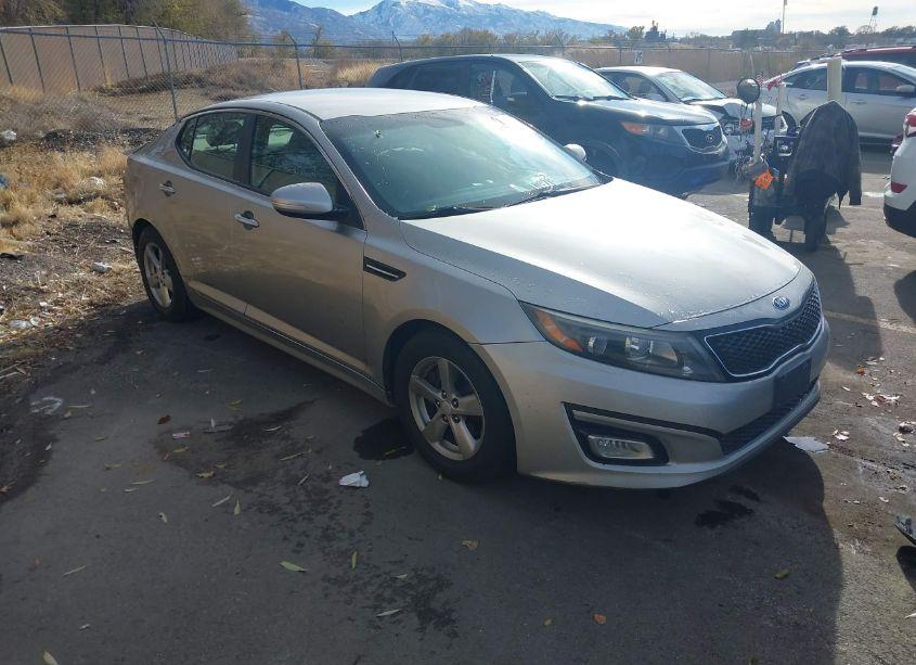 2015 Kia Optima LX (VIN 5XXGM4A73FG462212) main photo