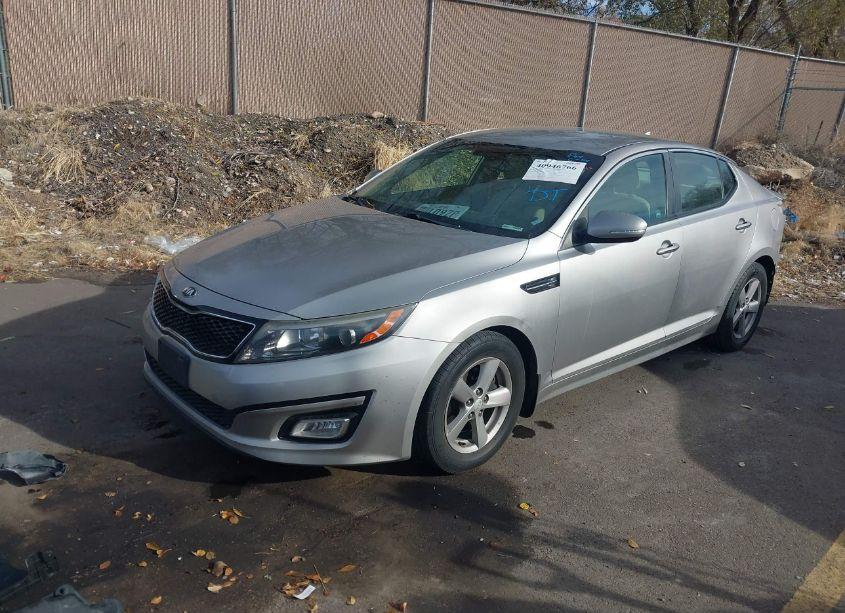 Photo 2 of 2015 Kia Optima LX (VIN 5XXGM4A73FG462212)