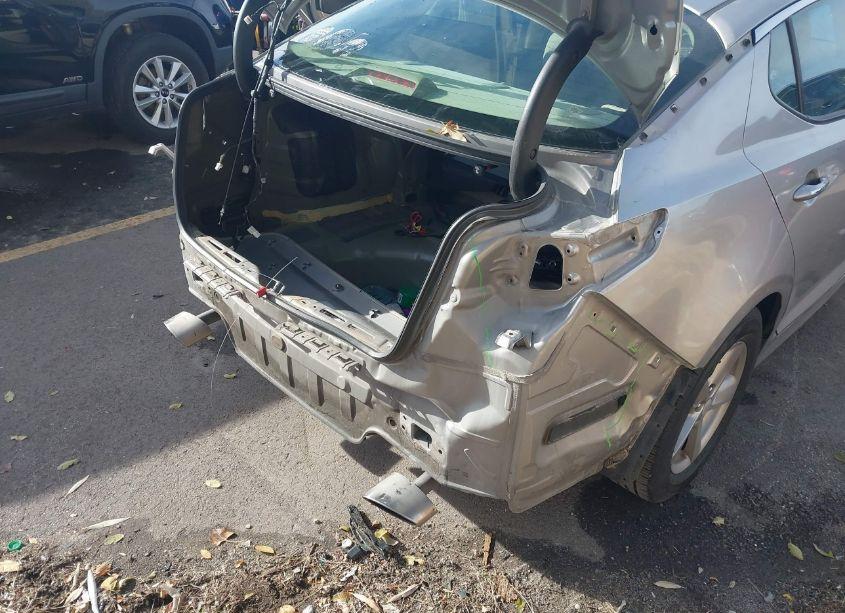 Photo 6 of 2015 Kia Optima LX (VIN 5XXGM4A73FG462212)