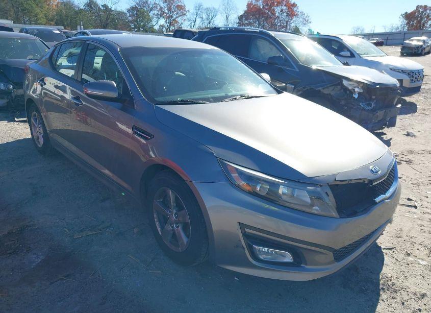 2015 Kia Optima LX (VIN 5XXGM4A73FG462730) main photo