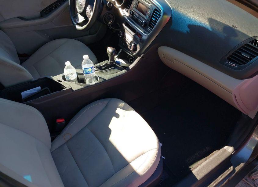 Photo 5 of 2015 Kia Optima LX (VIN 5XXGM4A73FG462730)