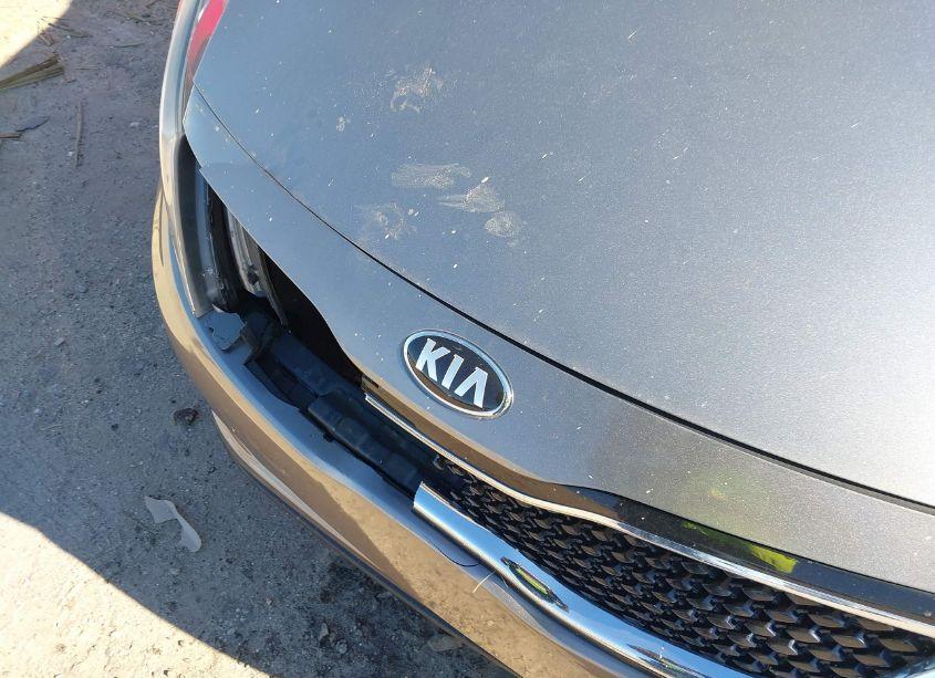 Photo 6 of 2015 Kia Optima LX (VIN 5XXGM4A73FG462730)