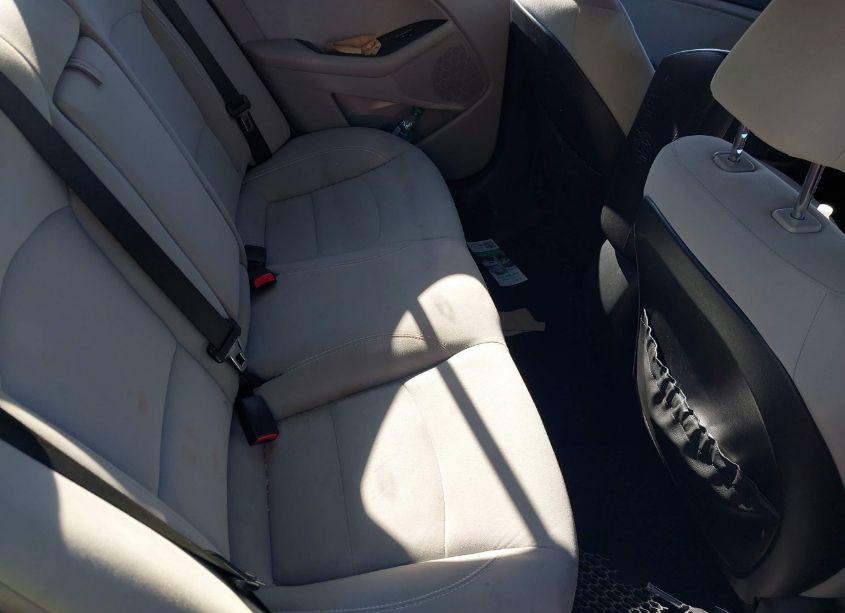 Photo 8 of 2015 Kia Optima LX (VIN 5XXGM4A73FG462730)