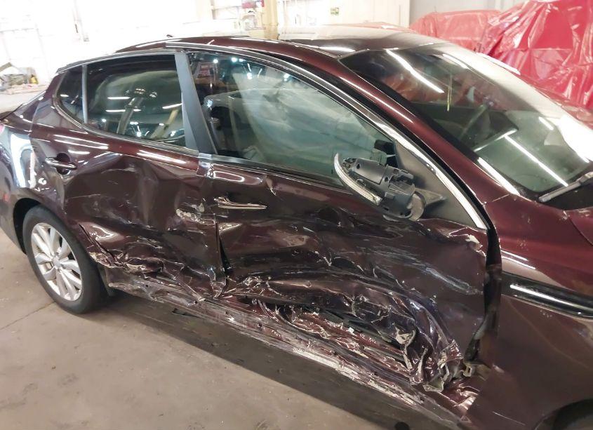 Photo 6 of 2015 Kia Optima LX (VIN 5XXGM4A73FG465563)