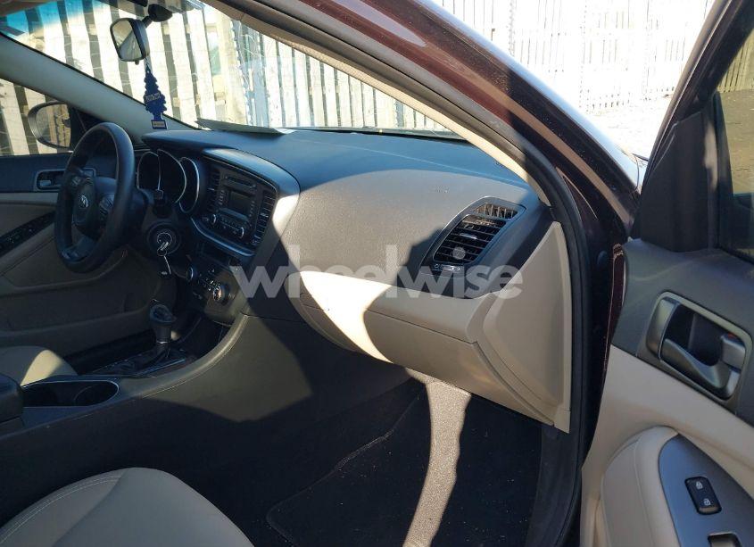 Photo 5 of 2015 Kia Optima LX (VIN 5XXGM4A73FG472920)