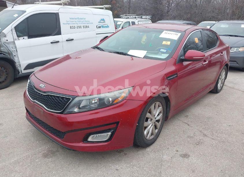 Photo 2 of 2015 Kia Optima LX (VIN 5XXGM4A73FG478572)