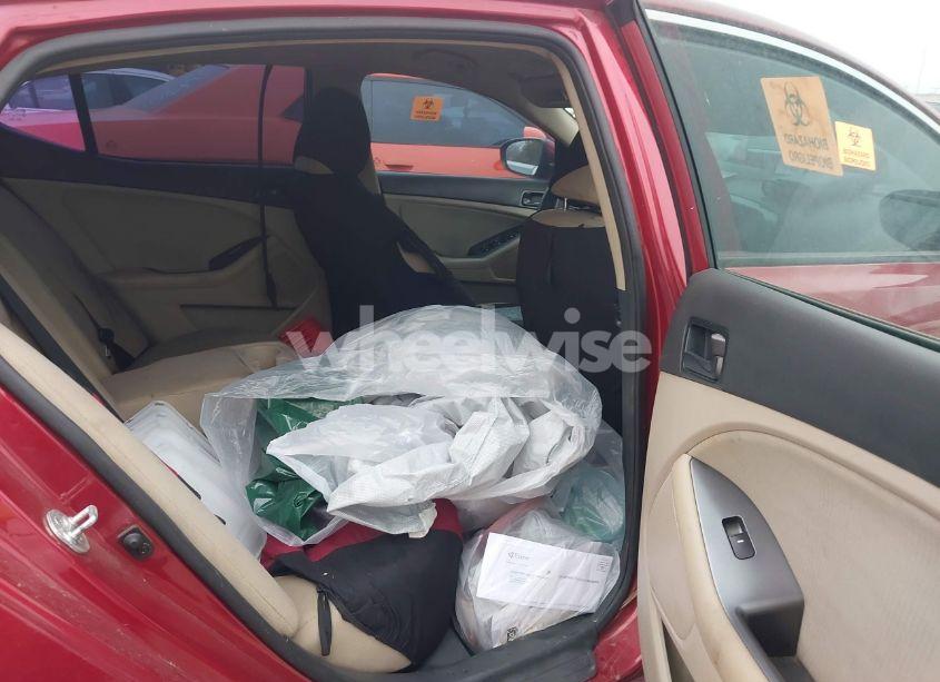 Photo 8 of 2015 Kia Optima LX (VIN 5XXGM4A73FG478572)