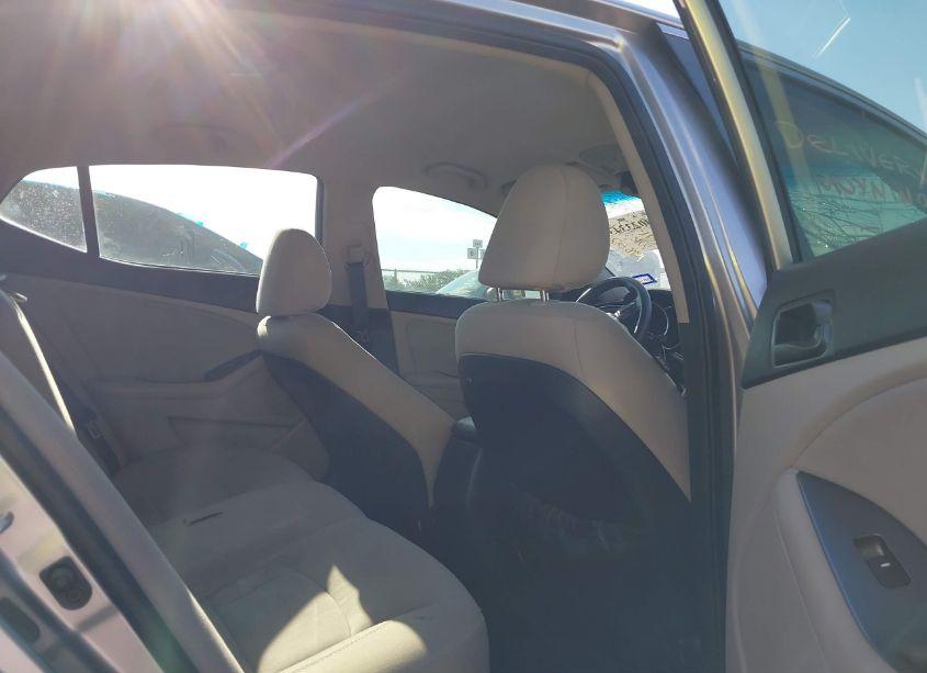 Photo 8 of 2015 Kia Optima LX (VIN 5XXGM4A73FG484288)