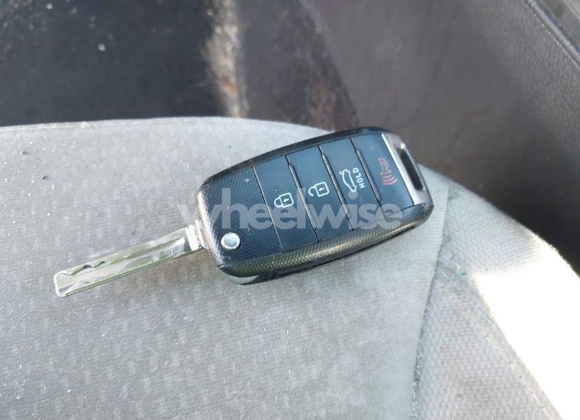 Photo 11 of 2015 Kia Optima LX (VIN 5XXGM4A73FG486252)