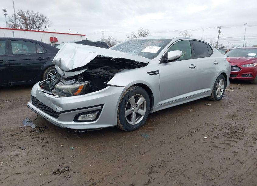 Photo 2 of 2015 Kia Optima LX (VIN 5XXGM4A73FG501798)