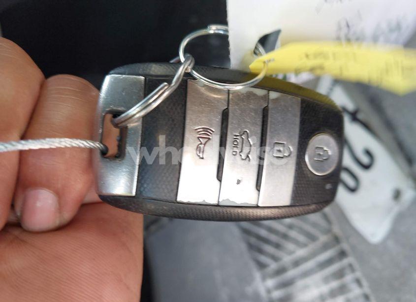 Photo 11 of 2015 Kia Optima LX (VIN 5XXGM4A73FG507178)