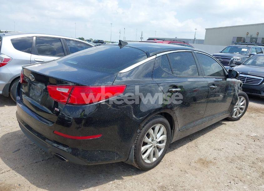 Photo 4 of 2015 Kia Optima LX (VIN 5XXGM4A73FG507178)