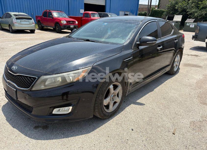 Photo 2 of 2015 Kia Optima LX (VIN 5XXGM4A73FG517550)