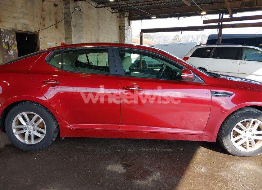 Photo 13 of 2012 Kia Optima LX (VIN 5XXGM4A74CG036508)