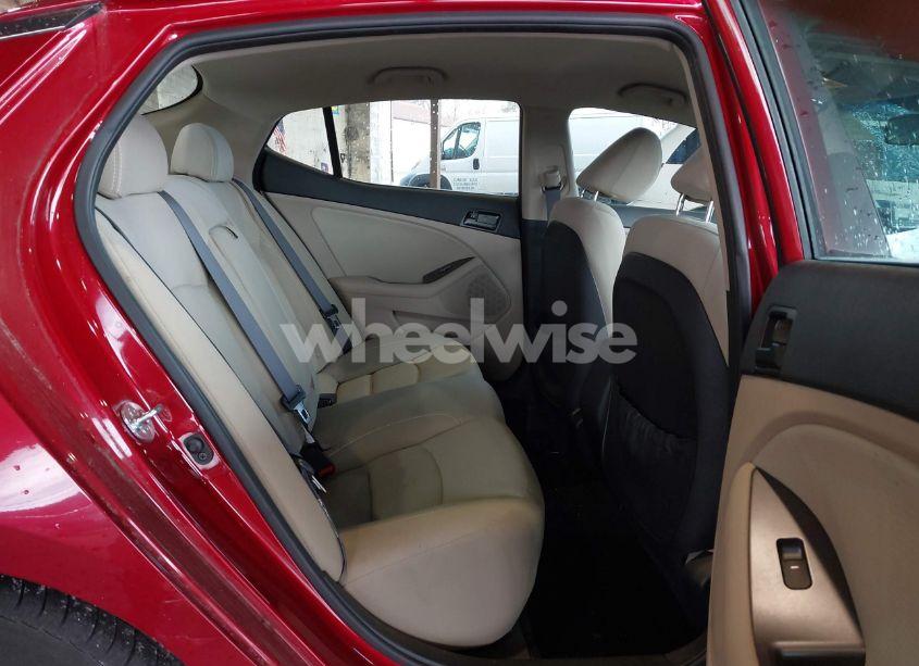 Photo 8 of 2012 Kia Optima LX (VIN 5XXGM4A74CG036508)