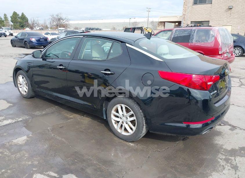 Photo 3 of 2012 Kia Optima LX (VIN 5XXGM4A74CG051851)