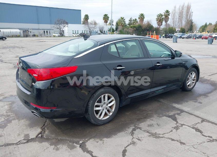 Photo 4 of 2012 Kia Optima LX (VIN 5XXGM4A74CG051851)