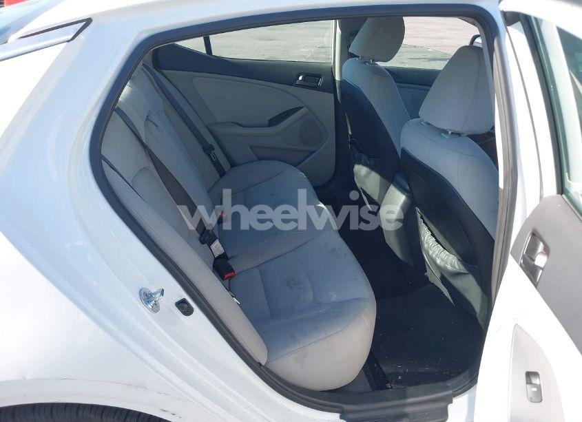 Photo 8 of 2012 Kia Optima LX (VIN 5XXGM4A74CG070626)