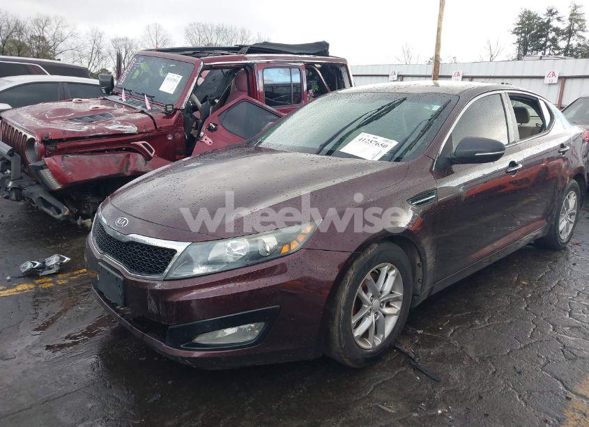 Photo 2 of 2012 Kia Optima LX (VIN 5XXGM4A74CG077639)