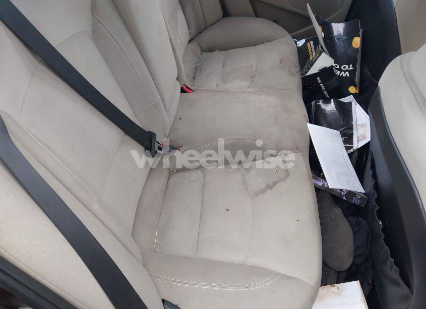 Photo 8 of 2012 Kia Optima LX (VIN 5XXGM4A74CG077639)