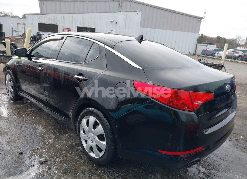 Photo 3 of 2013 Kia Optima LX (VIN 5XXGM4A74DG092790)