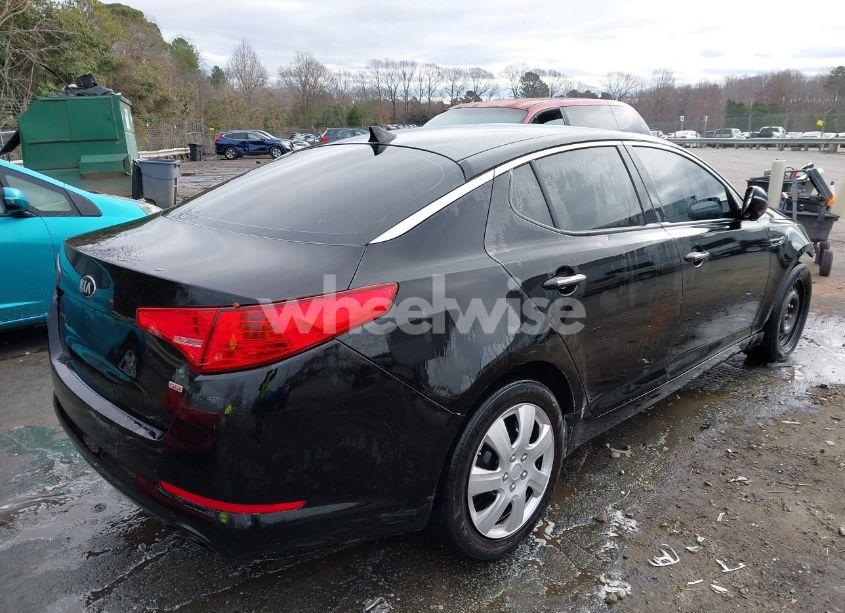 Photo 4 of 2013 Kia Optima LX (VIN 5XXGM4A74DG092790)