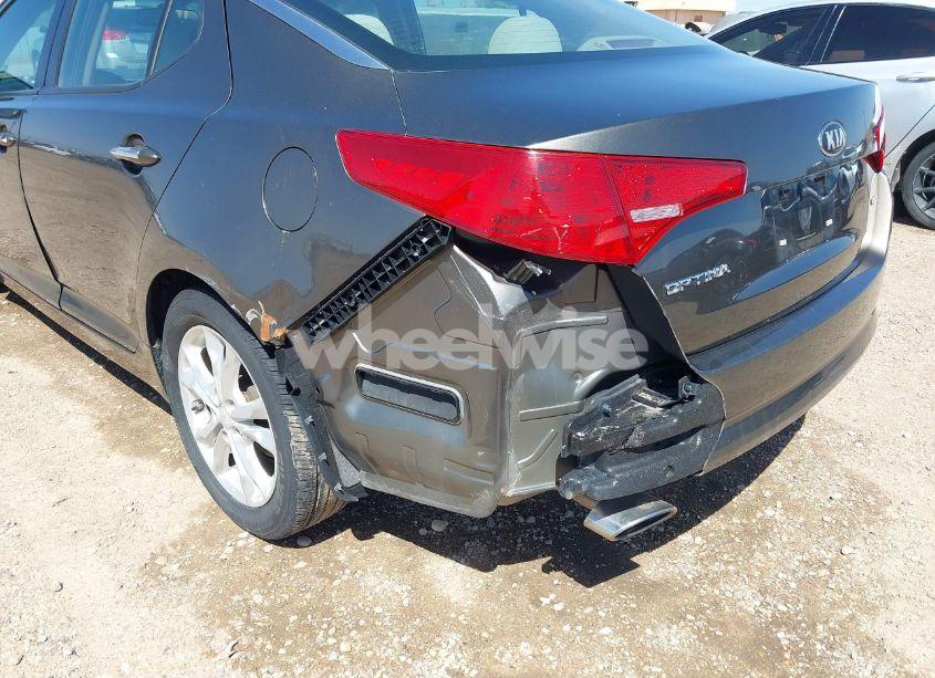 Photo 6 of 2013 Kia Optima LX (VIN 5XXGM4A74DG093454)