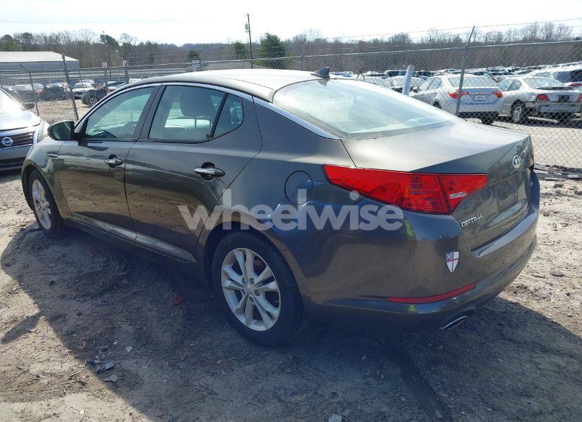 Photo 3 of 2013 Kia Optima LX (VIN 5XXGM4A74DG095060)