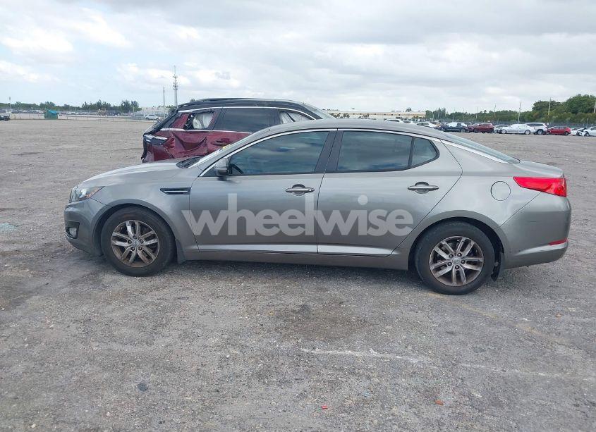 Photo 14 of 2013 Kia Optima LX (VIN 5XXGM4A74DG147688)