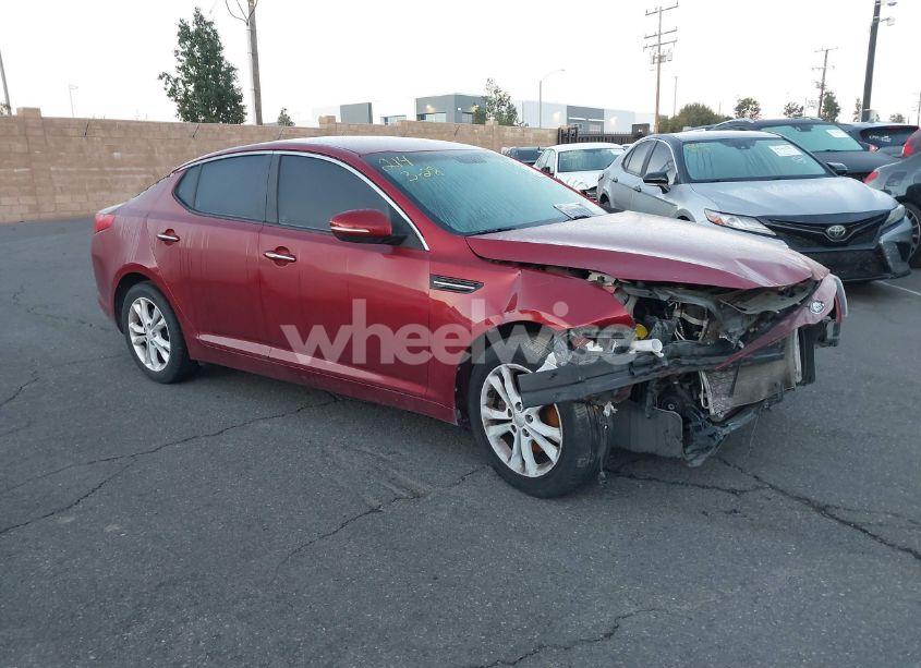 2013 Kia Optima LX (VIN 5XXGM4A74DG170498) main photo