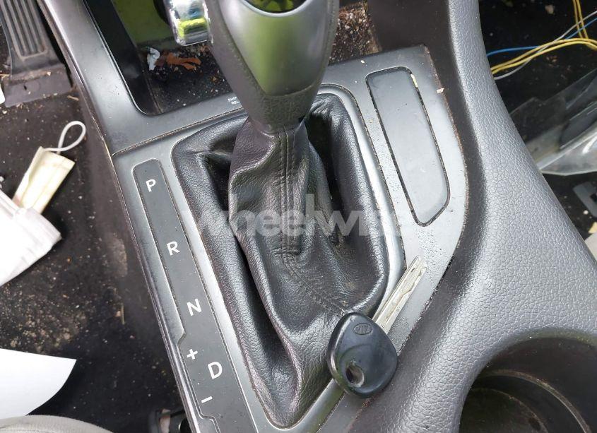 Photo 11 of 2013 Kia Optima LX (VIN 5XXGM4A74DG170498)