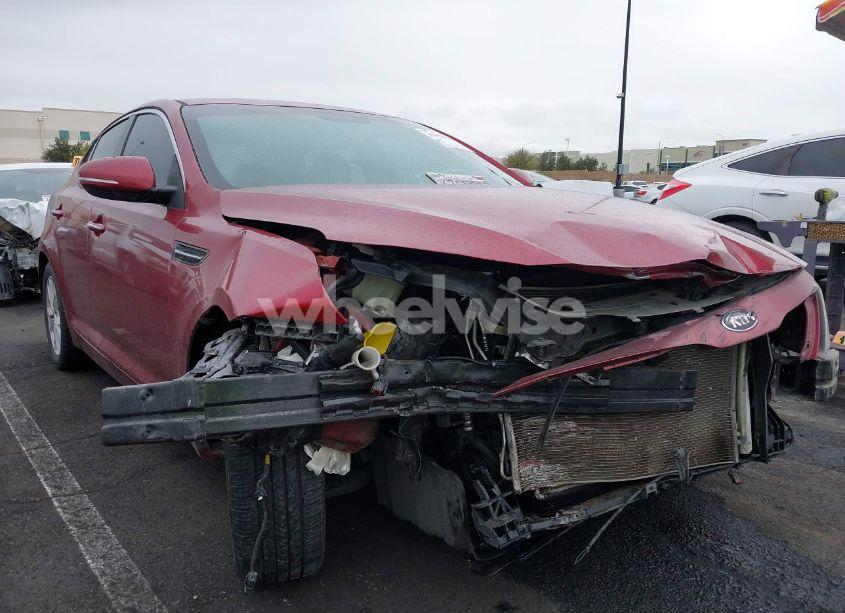 Photo 6 of 2013 Kia Optima LX (VIN 5XXGM4A74DG170498)