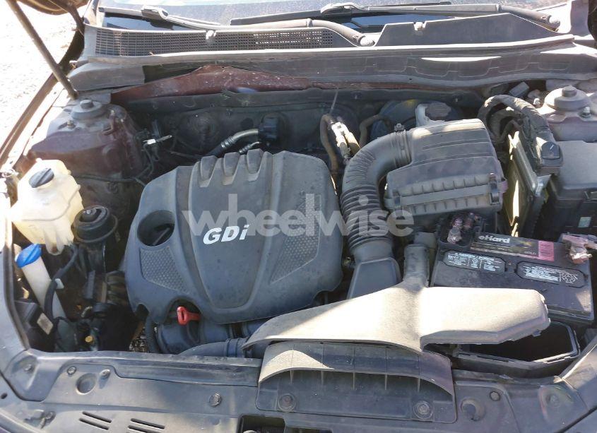 Photo 10 of 2013 Kia Optima LX (VIN 5XXGM4A74DG186121)