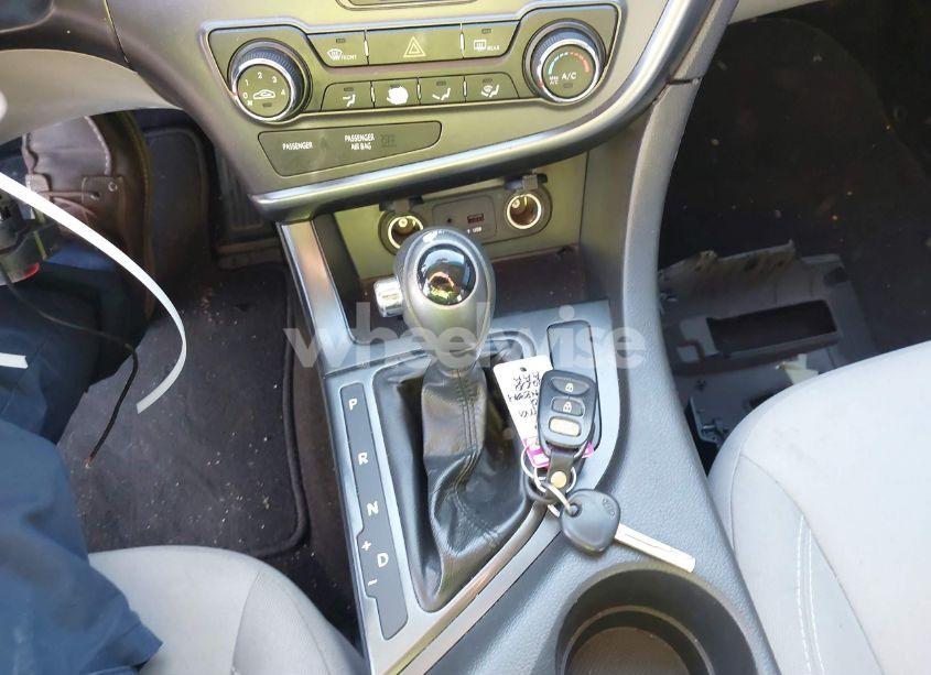 Photo 11 of 2013 Kia Optima LX (VIN 5XXGM4A74DG189133)