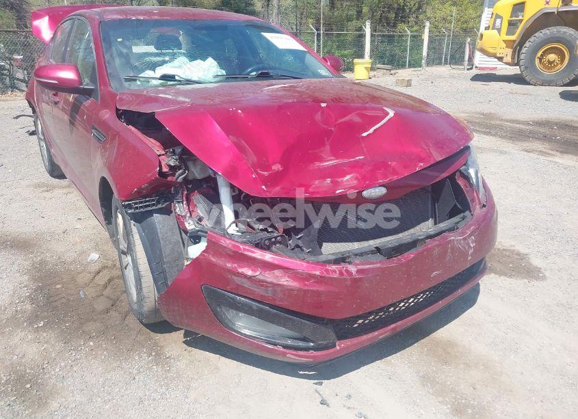 Photo 13 of 2013 Kia Optima LX (VIN 5XXGM4A74DG189357)