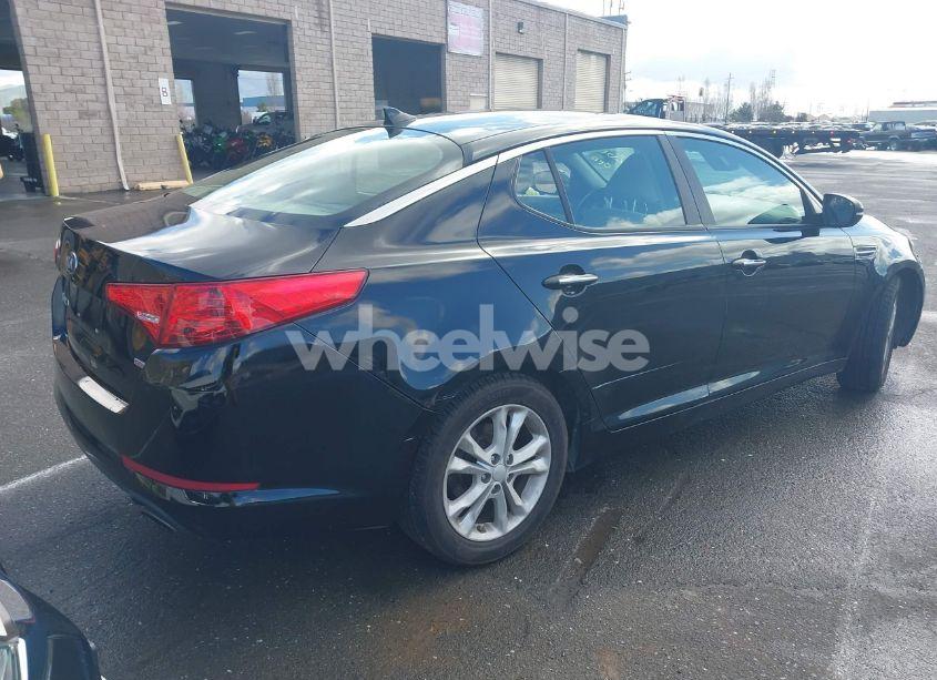 Photo 4 of 2013 Kia Optima LX (VIN 5XXGM4A74DG189603)