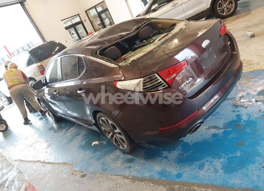 Photo 3 of 2013 Kia Optima LX (VIN 5XXGM4A74DG200650)