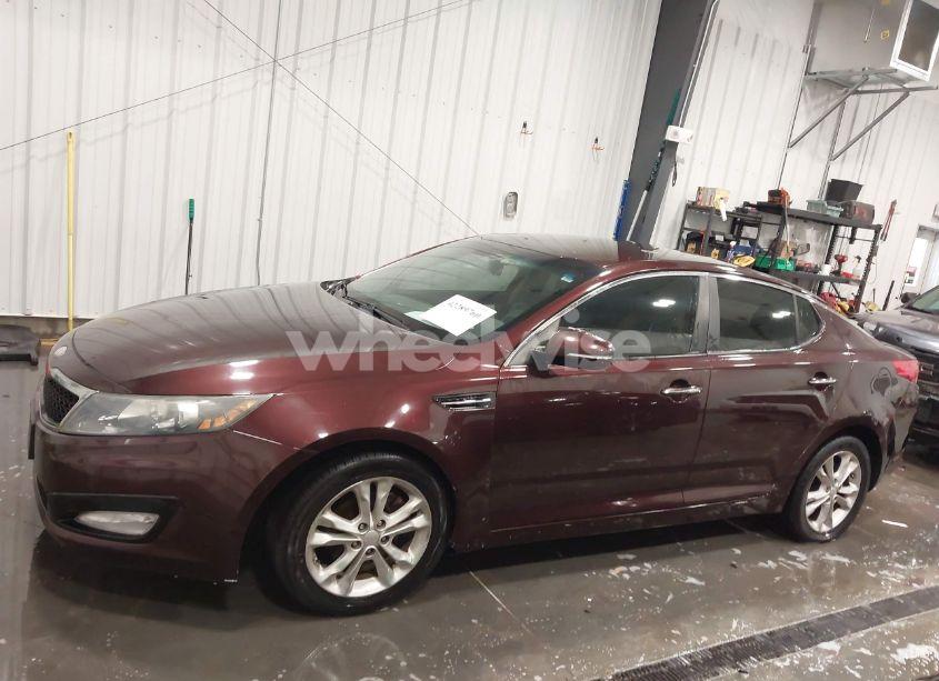 Photo 14 of 2013 Kia Optima LX (VIN 5XXGM4A74DG215312)